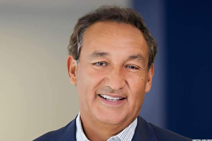 Oscar Munoz CEO